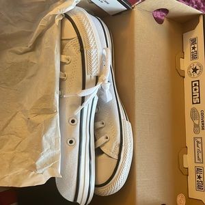 White converses size 5